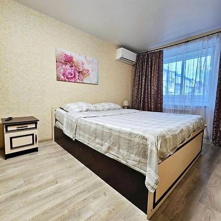 Аккуратная , Чистая Квартира На Пр Гагарина 169 Dniepropietrowsk Zewnętrze zdjęcie